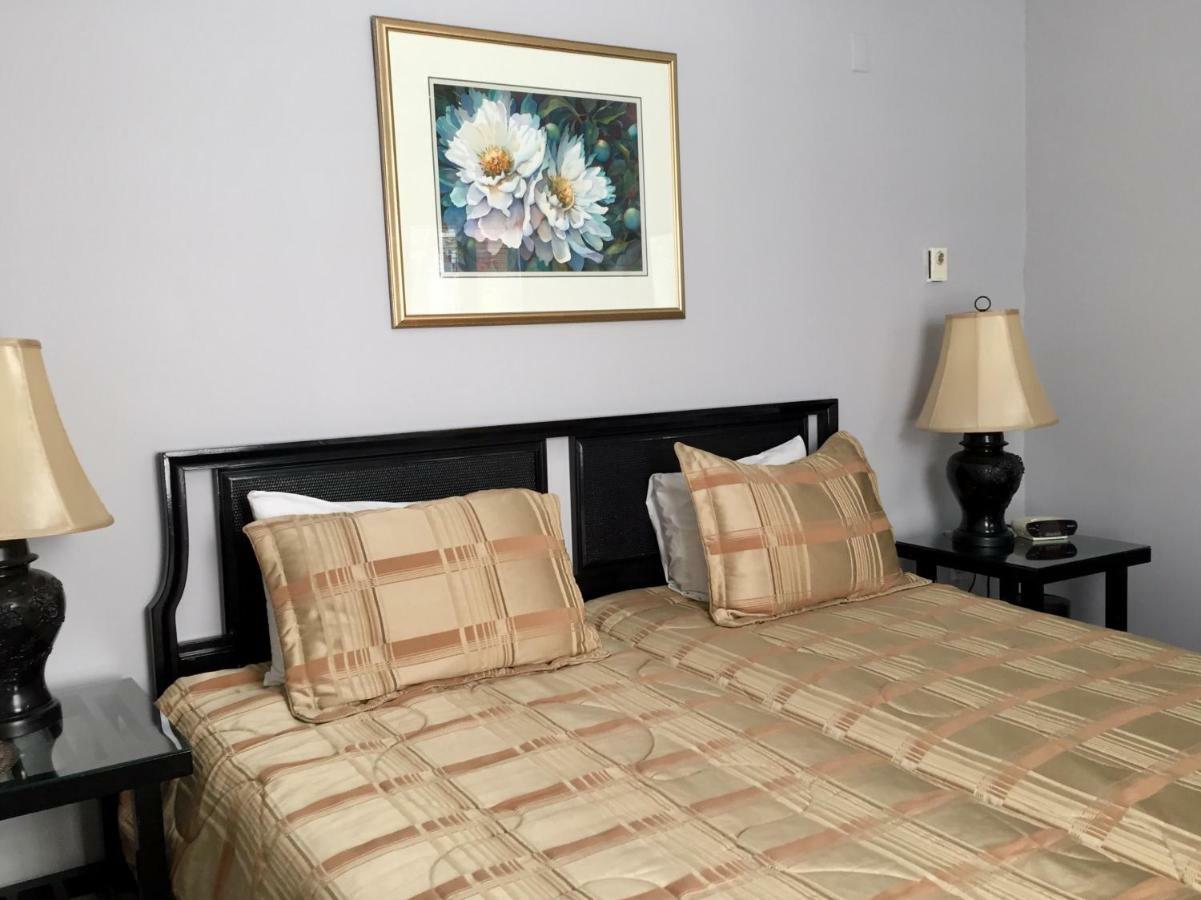 Trinity House Inn Gananoque Esterno foto