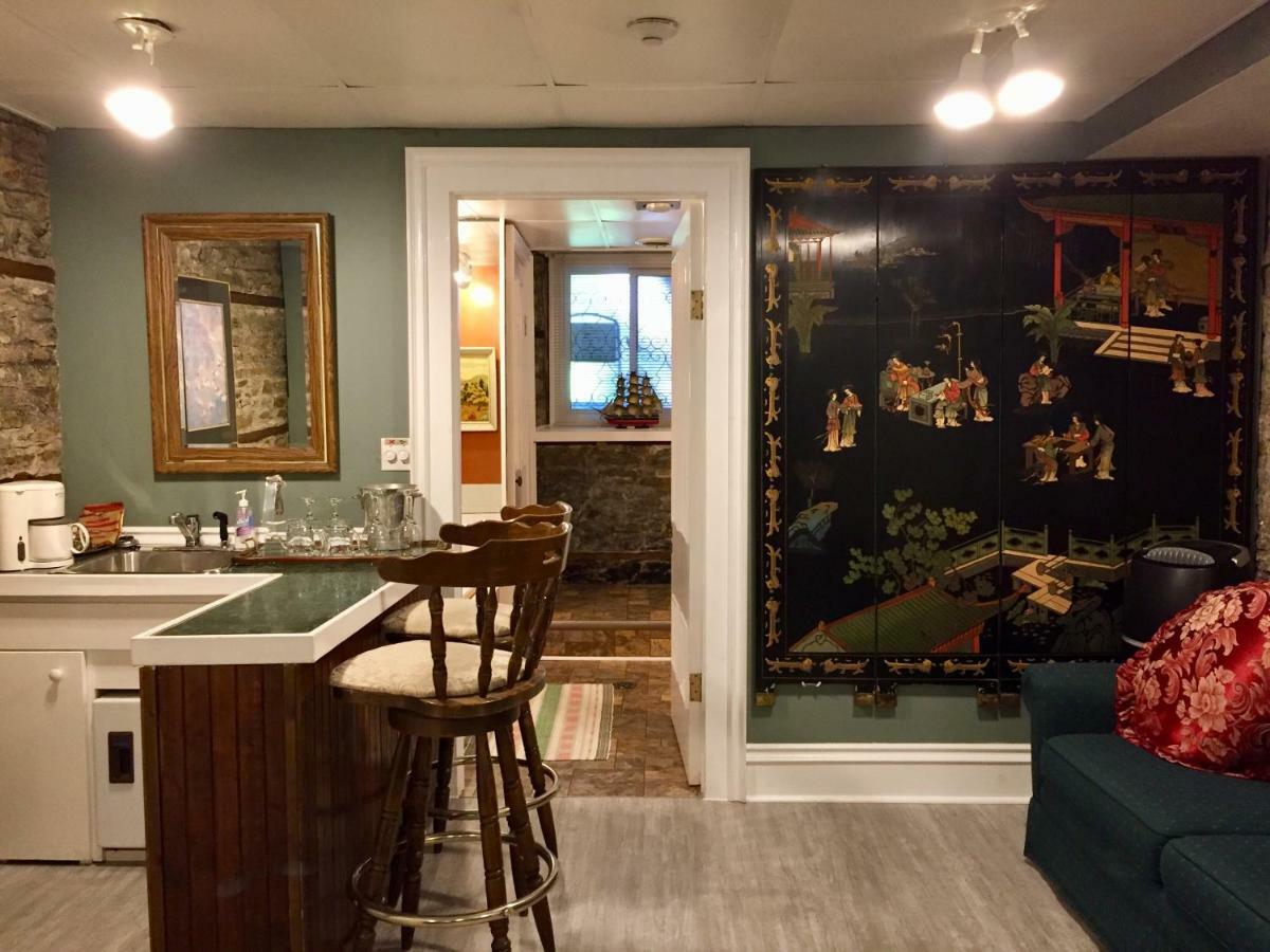 Trinity House Inn Gananoque Esterno foto