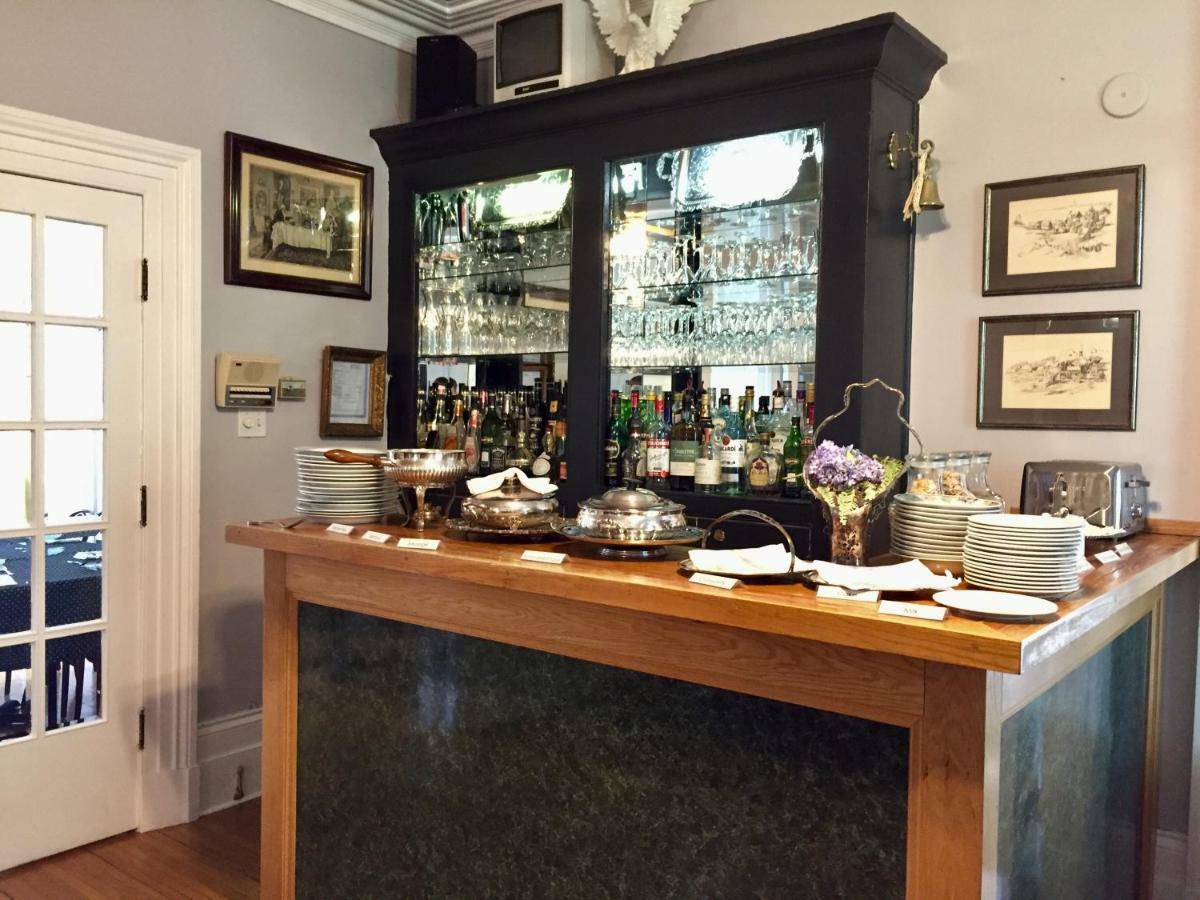 Trinity House Inn Gananoque Esterno foto